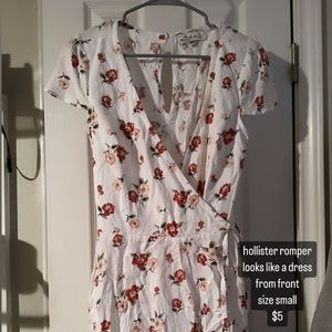 hollister floral romper